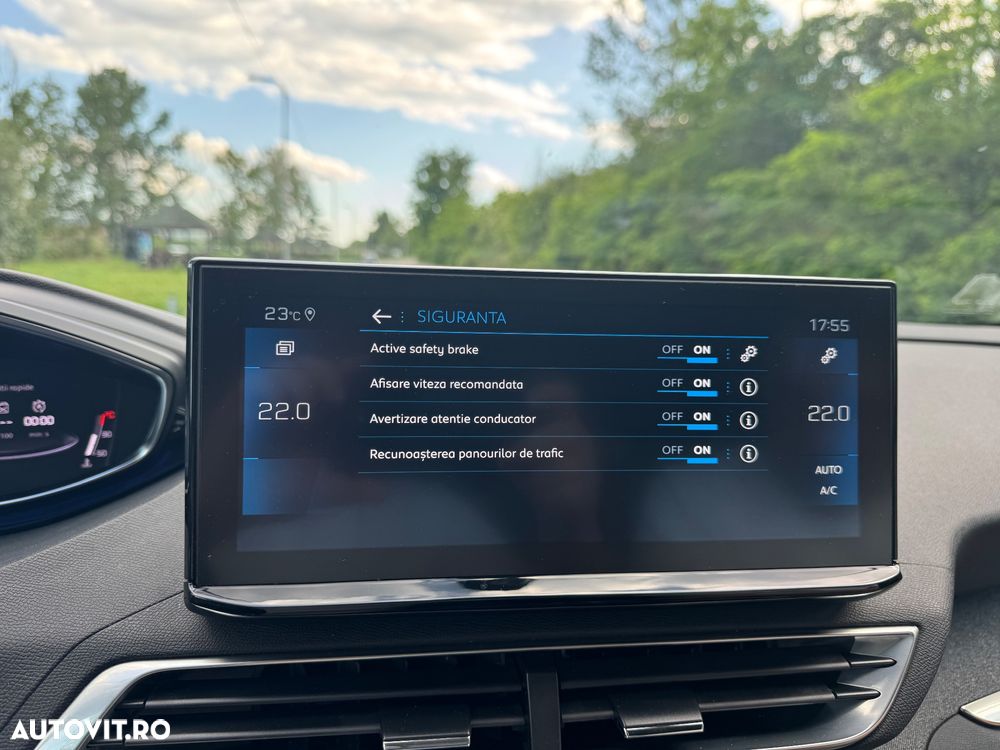 Peugeot 3008 1.5 BlueHDI 130 S&S BVM6 Allure Pack - 23
