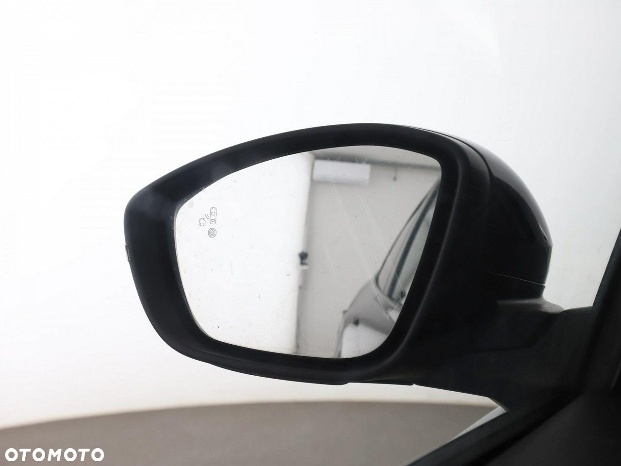 Peugeot 2008 PureTech 130 EAT8 Allure - 34
