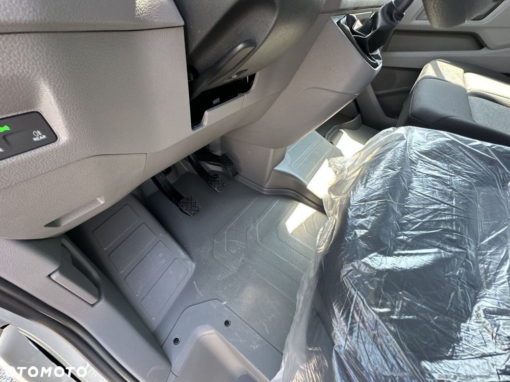 Volkswagen Crafter 35 furgon wysoki dach, 2,0 TDI 177KM, przedni, 6-bieg manualna 3640 mm, Euro 6 - 20