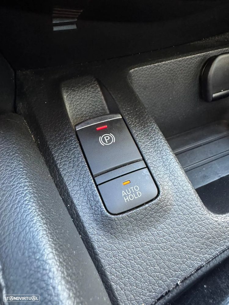 Nissan Qashqai 1.2 DIG-T N-Connecta RS+PS 18 - 20