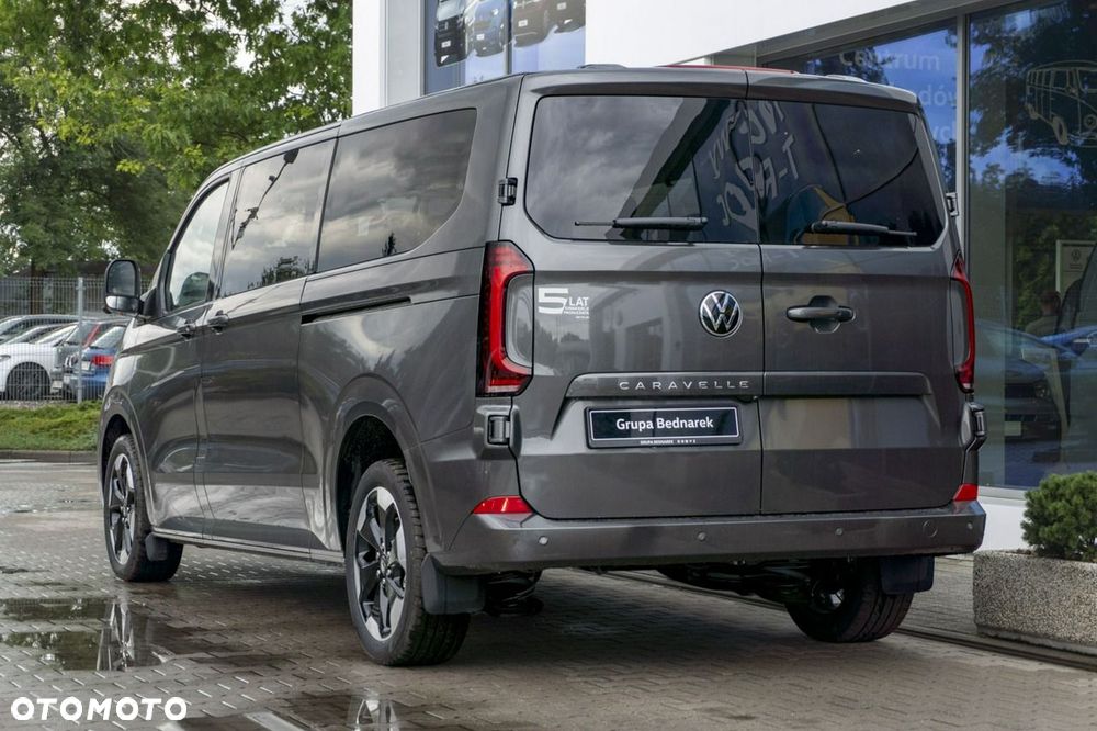 Volkswagen Caravelle - 7
