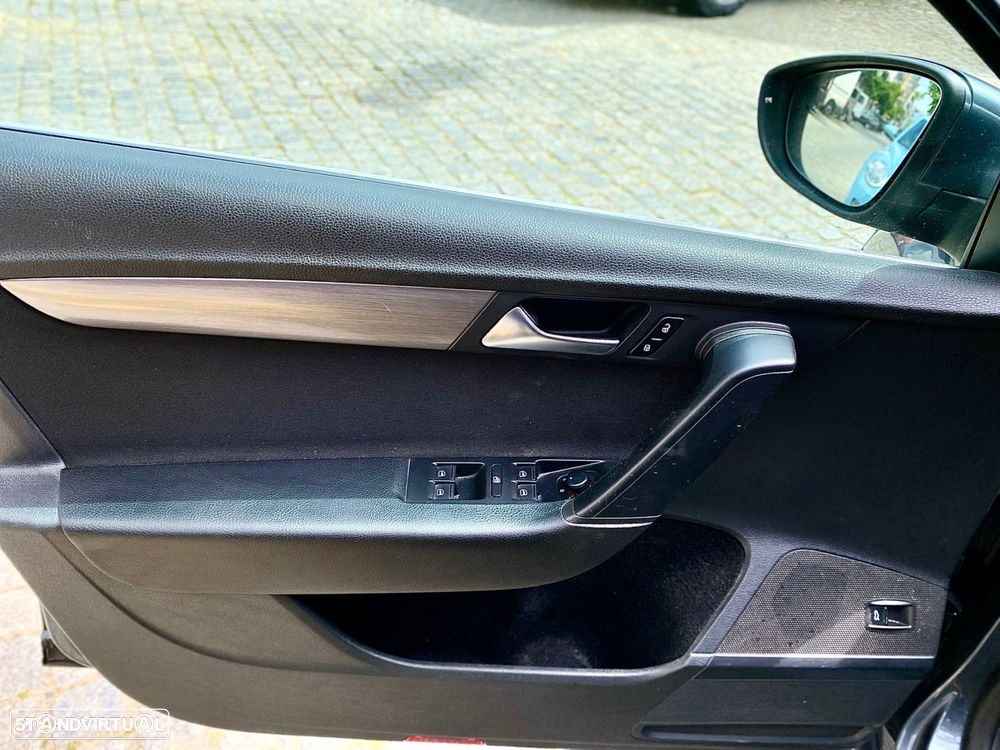 VW Passat 1.6 TDI BlueMotion - 10