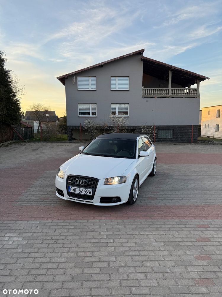 Audi A3 Sportback - 2