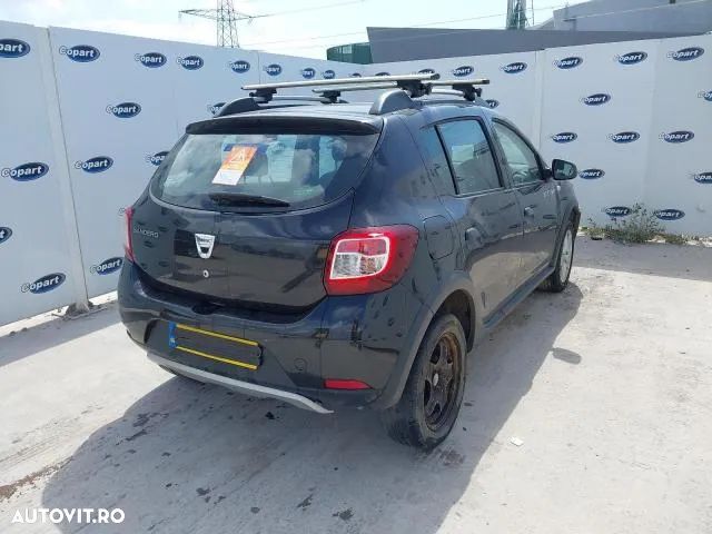 Piese de DACIA SANDERO 2 STEPWAY 2015 negru - 3