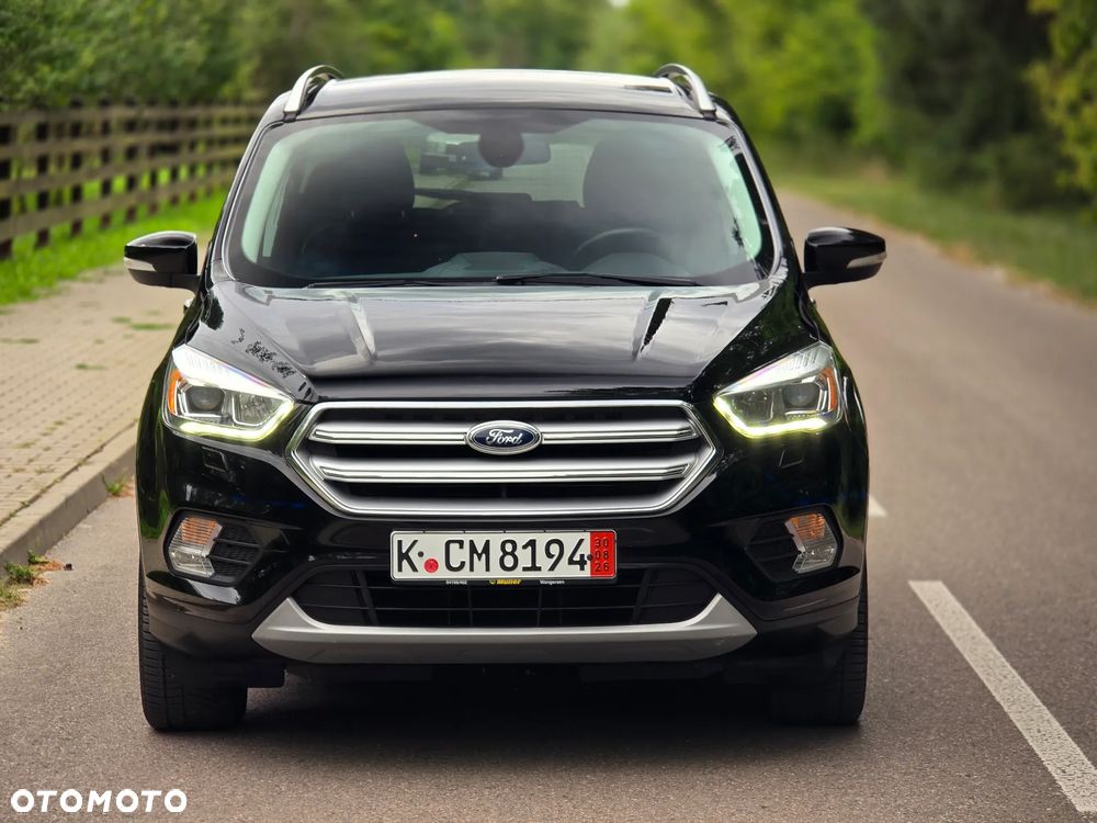 Ford Kuga 1.5 EcoBoost 2x4 Titanium - 12