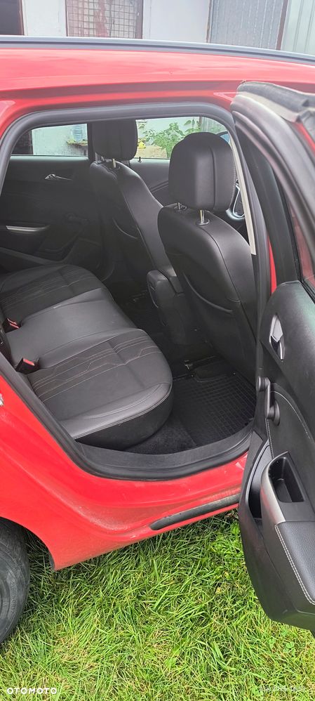 Opel Astra 1.4 Turbo 150 Jahre - 14