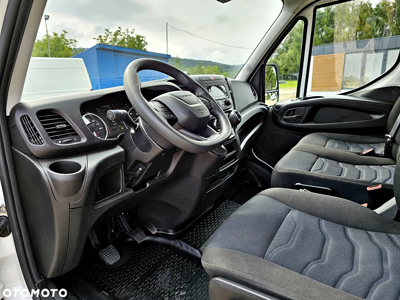 Iveco 35S16 - 12