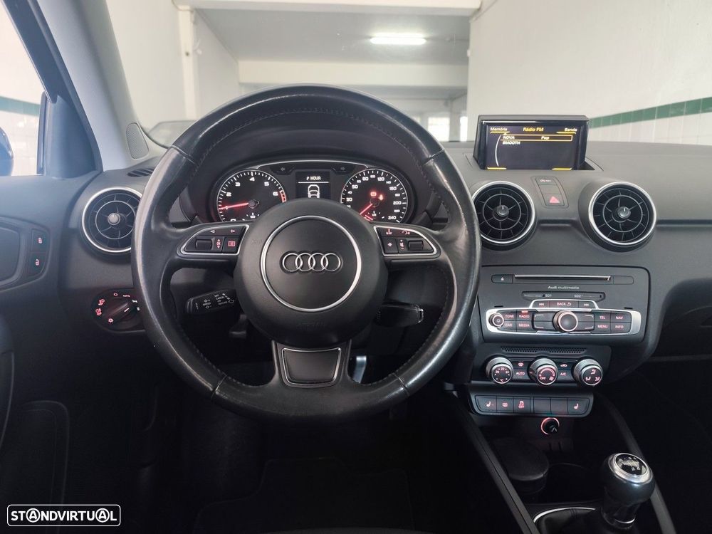 Audi A1 Sportback 1.0 TFSI Design - 12