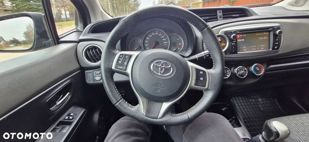 Toyota Yaris 1.33 VVT-i - 20