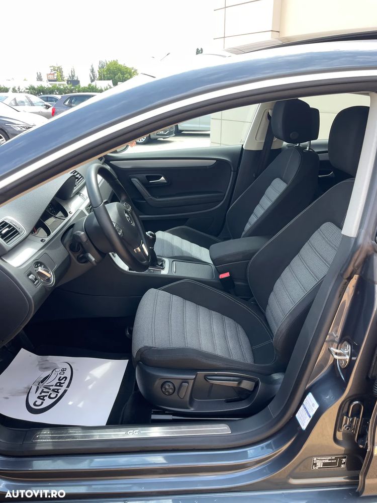 Volkswagen Passat CC 2.0 TDI - 30