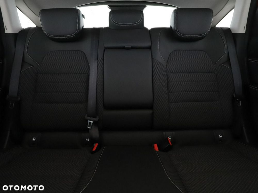 Renault Arkana E-TECH 145 INTENS - 19