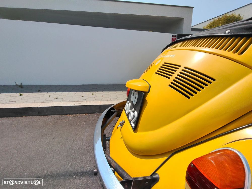 VW Carocha Cabrio - 16