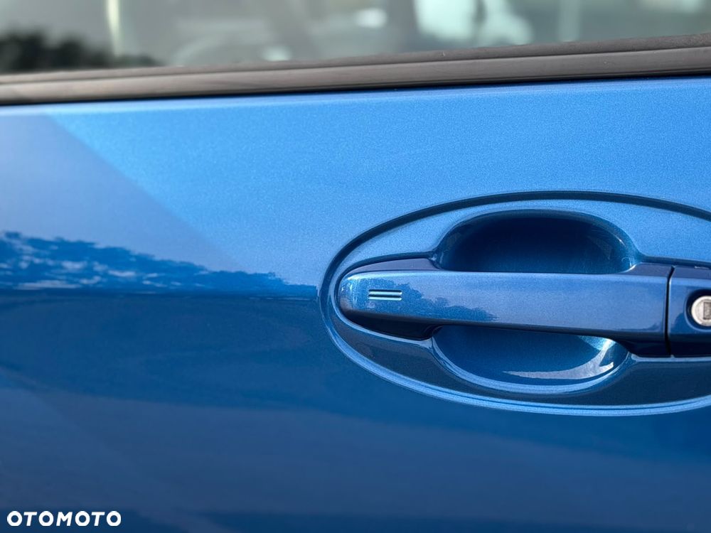 Toyota Yaris - 20