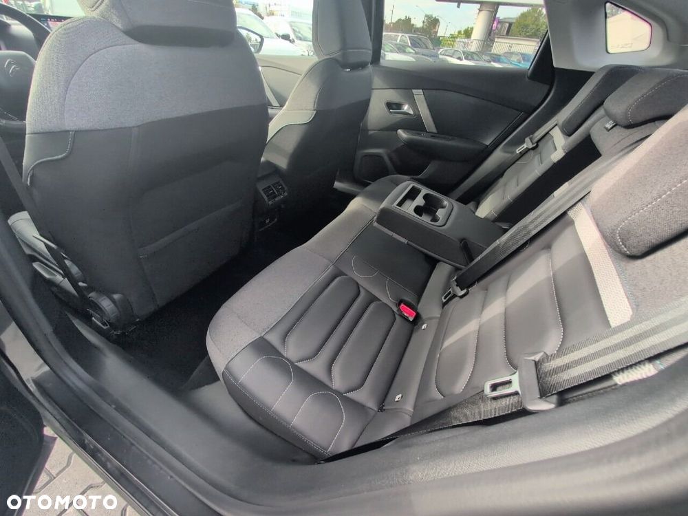 Citroën C4X 1.2 PureTech Max S&S EAT8 - 10