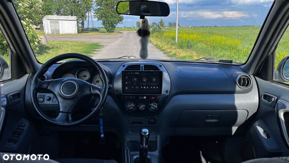 Toyota RAV4 2.0 D-4D 4x4 - 5