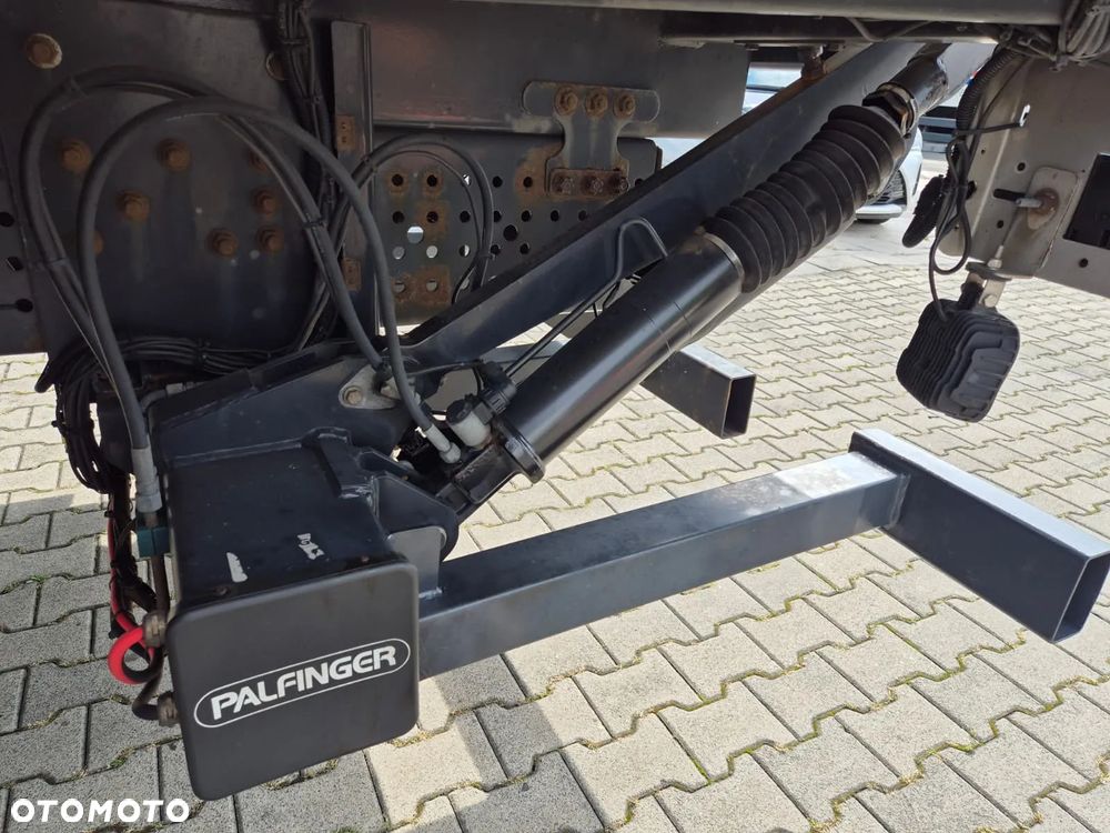 Mercedes-Benz Antos 2532 L 6X2 / CHŁODNIA / IZOTERMA / FRIGOBLOCK / 3 KOMORY / 3 PAROWNIKI / SUPER STAN / 1 WŁ. / BEZWYPADKOWY / EURO 6 / 24 EUROPALET - 22