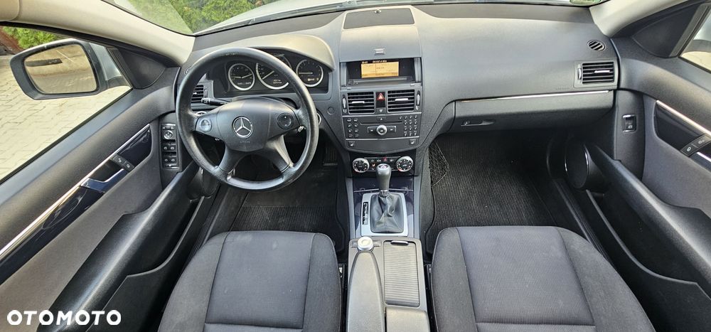 Mercedes-Benz C-Class 2007 photo 5