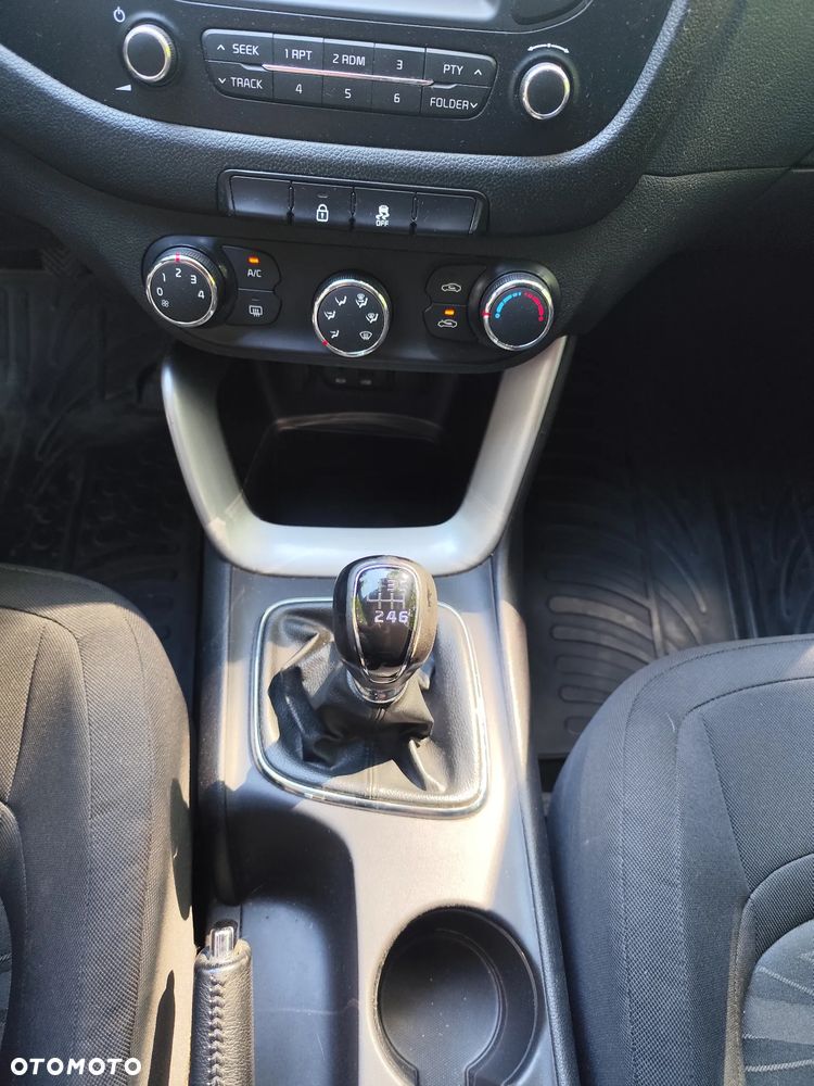 Kia Ceed 1.4 CVVT Vision - 19