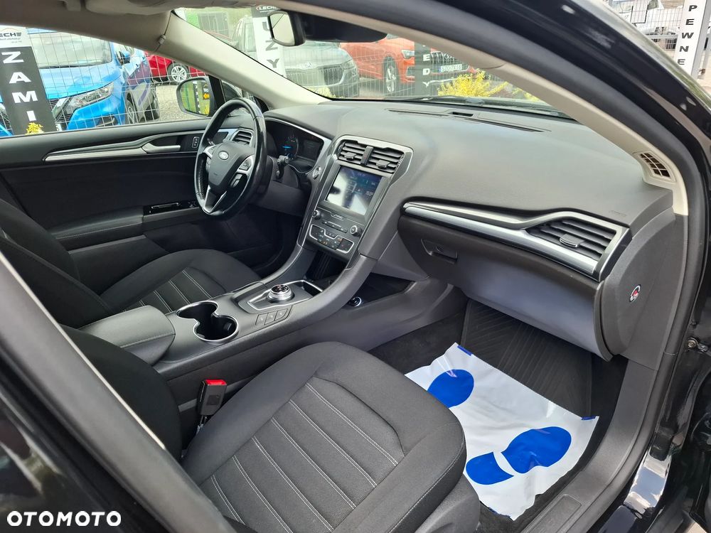 Ford Mondeo SW - 25