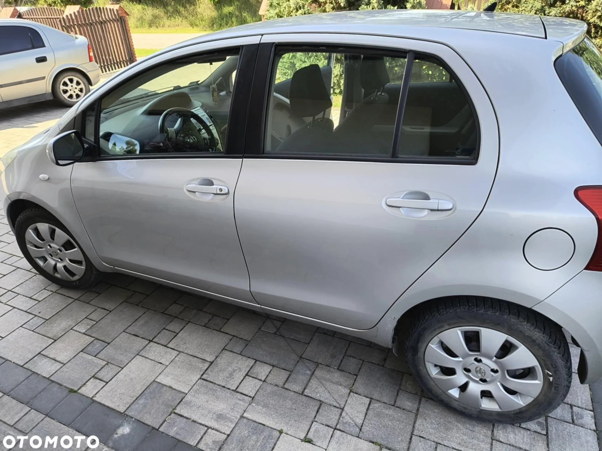 Toyota Yaris - 2