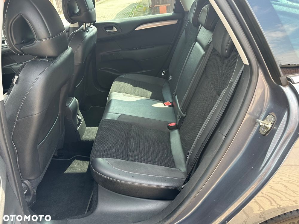 Citroën C4 e-HDi 110 EGS6 Business Class - 8