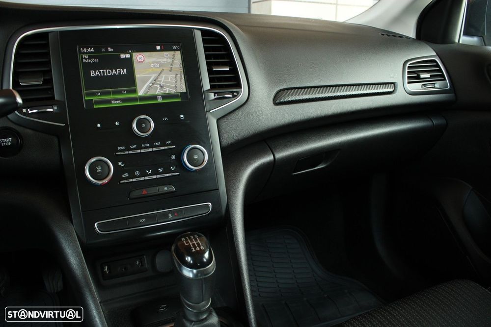 Renault Mégane Sport Tourer ENERGY dCi 110 ECO2 BUSINESS - 21