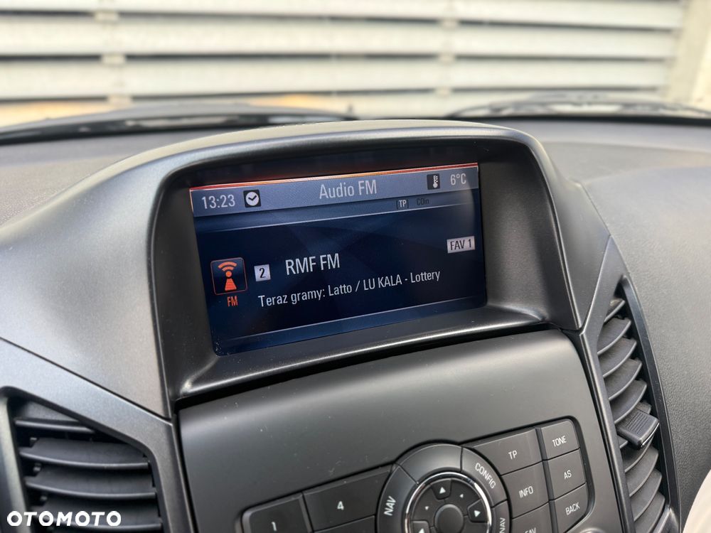 Chevrolet Orlando - 9