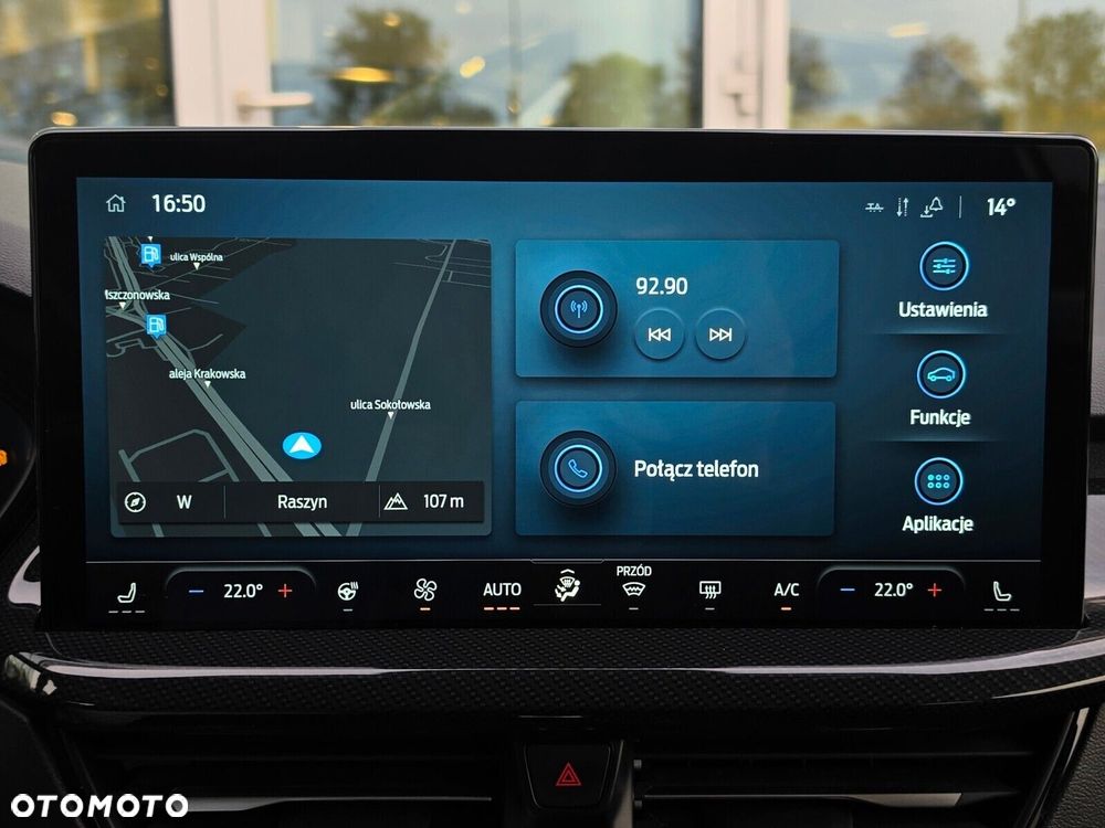 Ford Focus 1.0 EcoBoost mHEV ST-Line X - 28