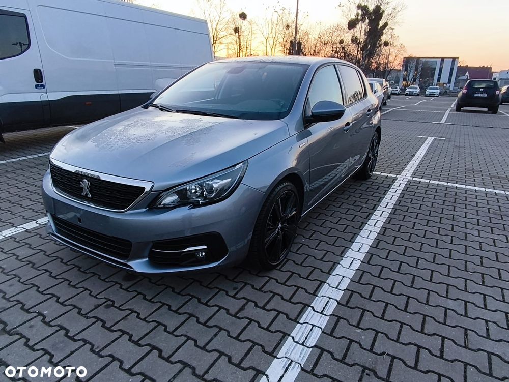 Peugeot 308 1.2 PureTech Allure S&S EAT8 - 1