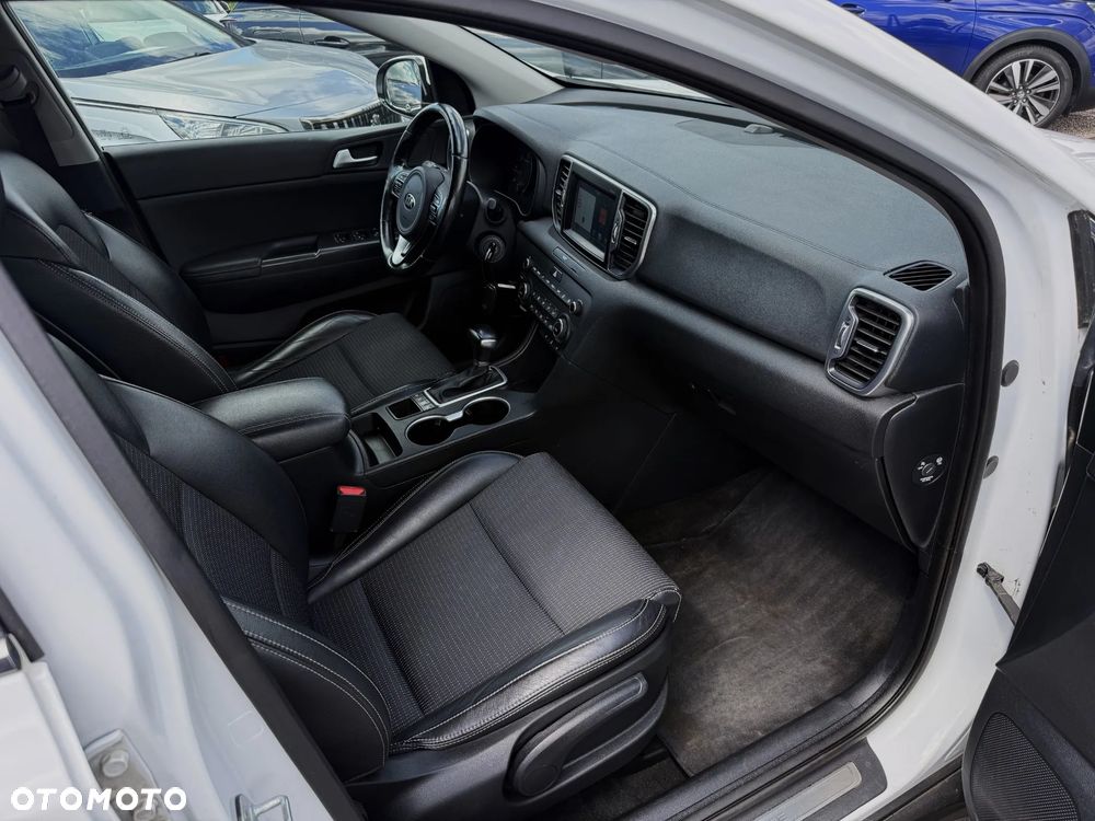Kia Sportage 1.7 CRDI Business Line 2WD DCT - 13
