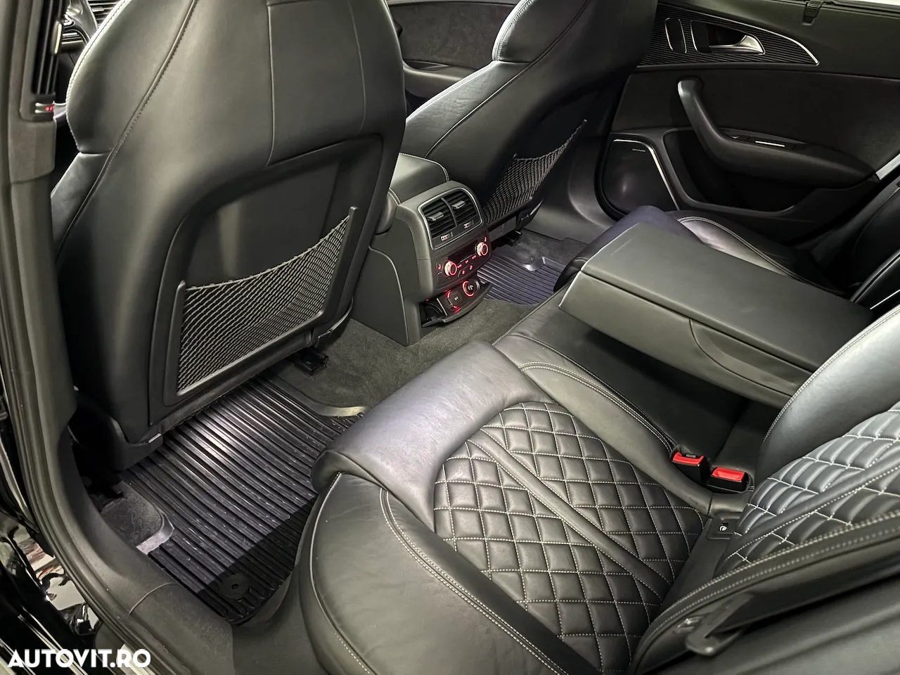 Audi S6 - 26