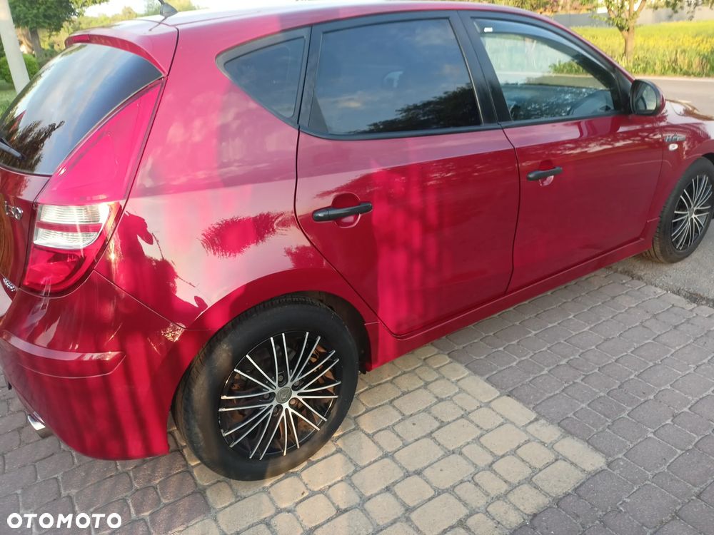 Hyundai i30 1.4 Classic + - 20