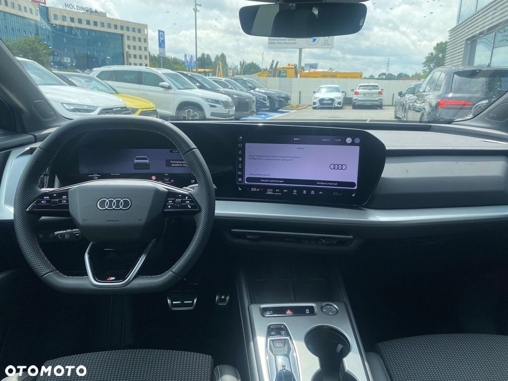 Audi Q4 e-tron - 15