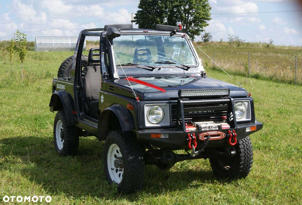 Suzuki Samurai - 1