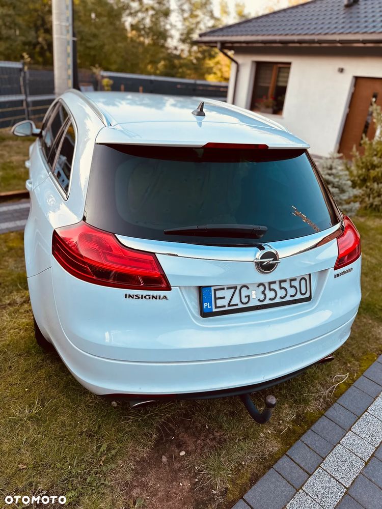 Opel Insignia - 12