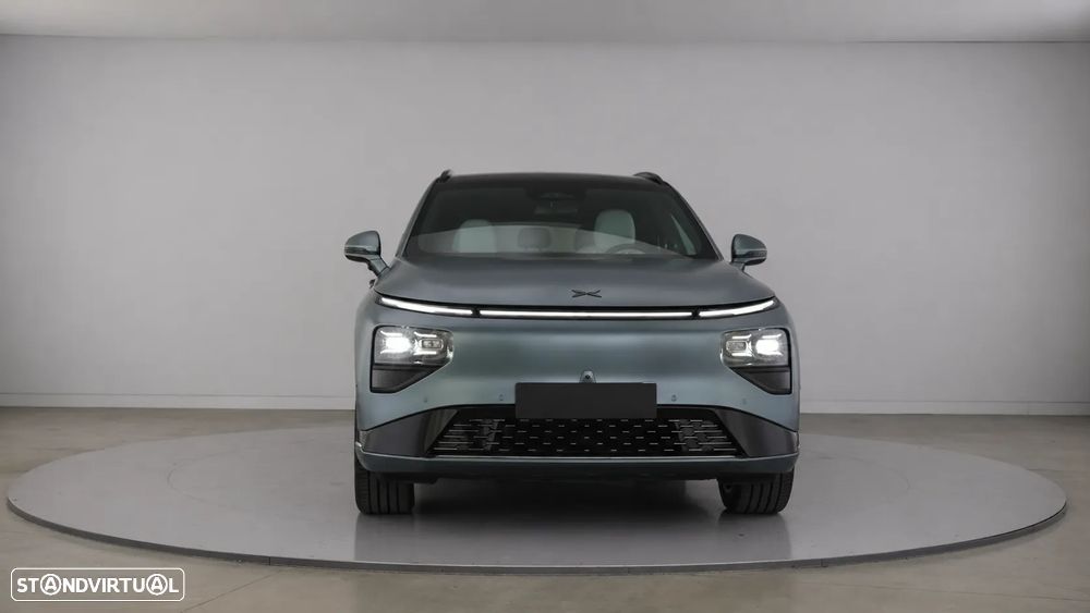 Xpeng G9 98 kWh AWD Performance + Gancho de Reboque - 2