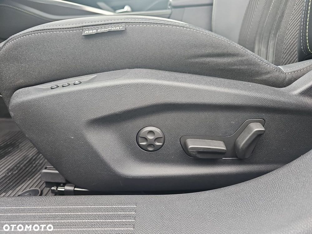 Peugeot 308 1.2 PureTech GPF GT Pack S&S EAT8 - 32