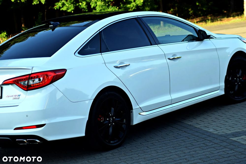 Hyundai Sonata - 26