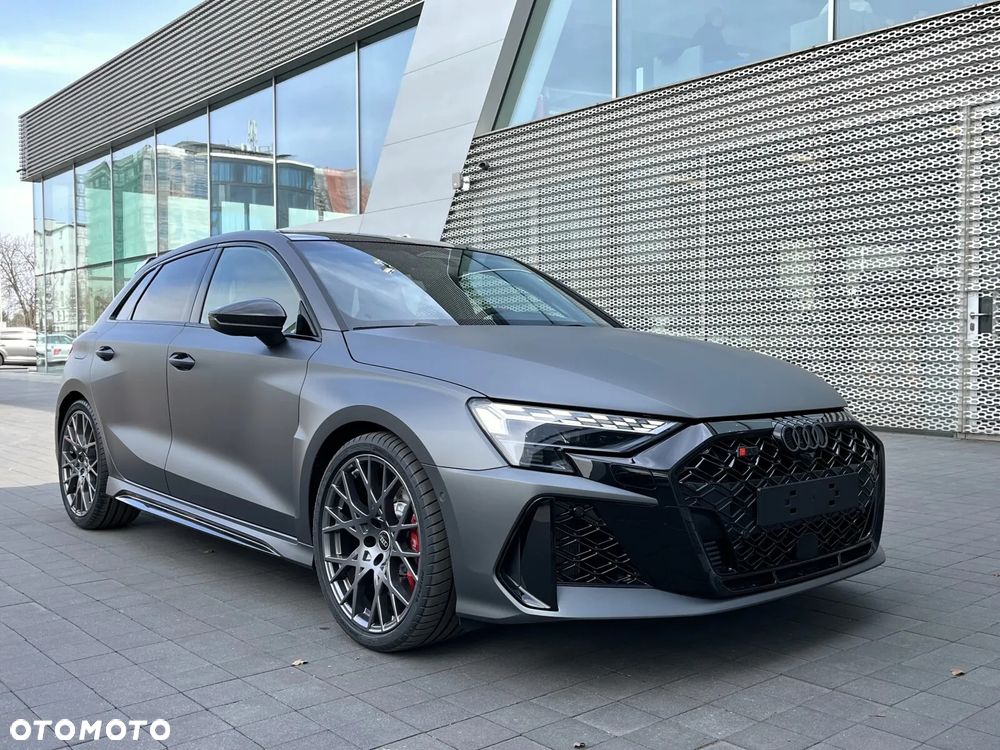 Audi RS3 Sportback TFSI Quattro S tronic - 5