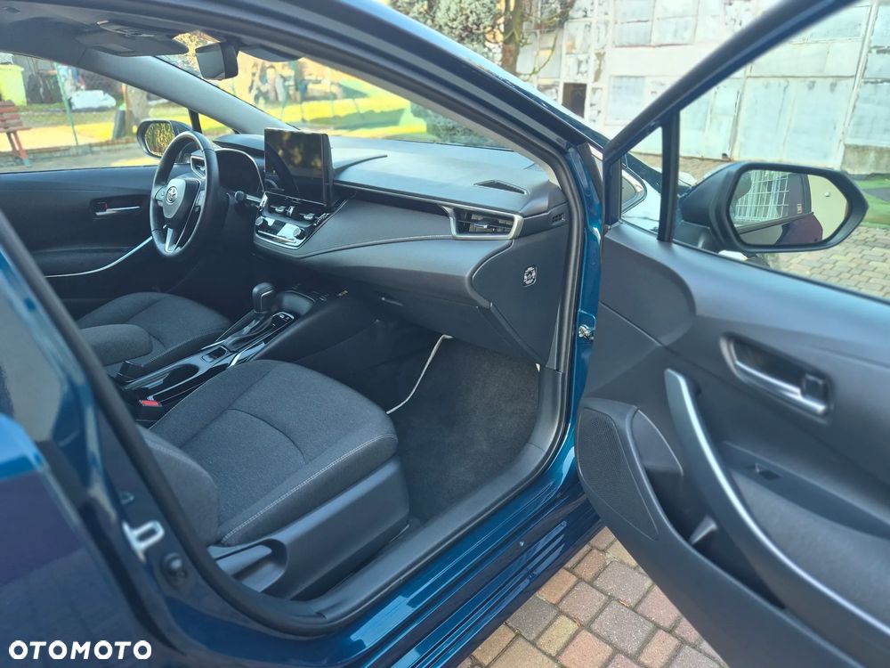 Toyota Corolla 1.8 Hybrid Executive - 19