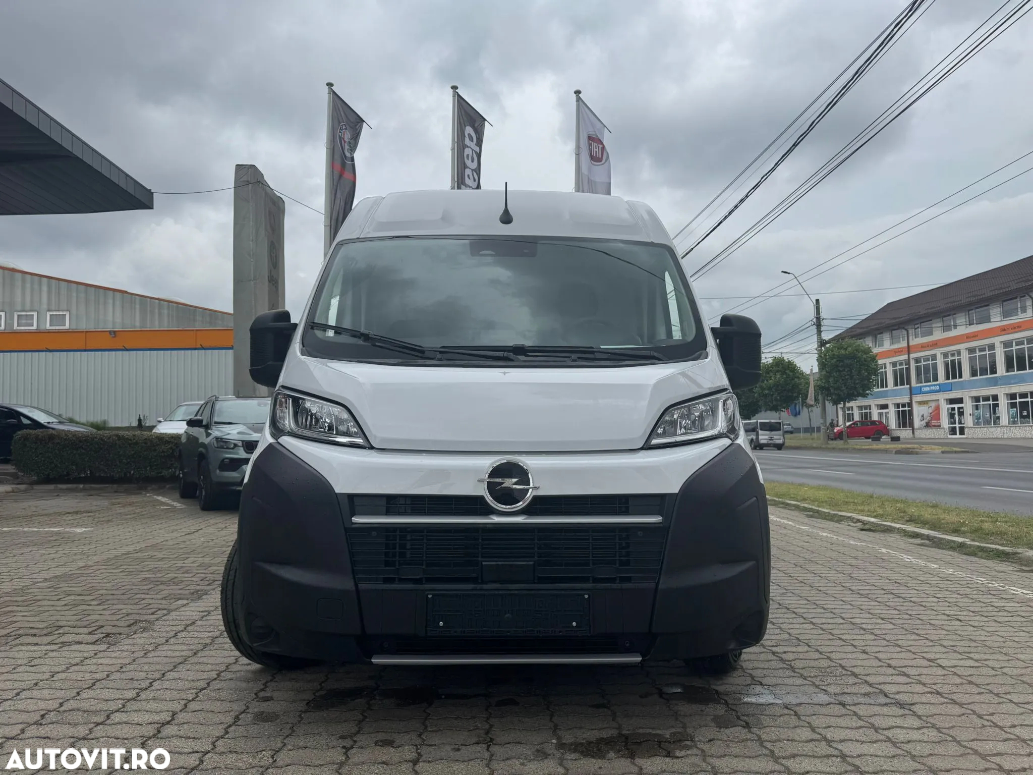 Opel Opel Movano Van 35 L4H2 Heavy Base 2.2 Diesel 140 CP Euro 6.4 - 8