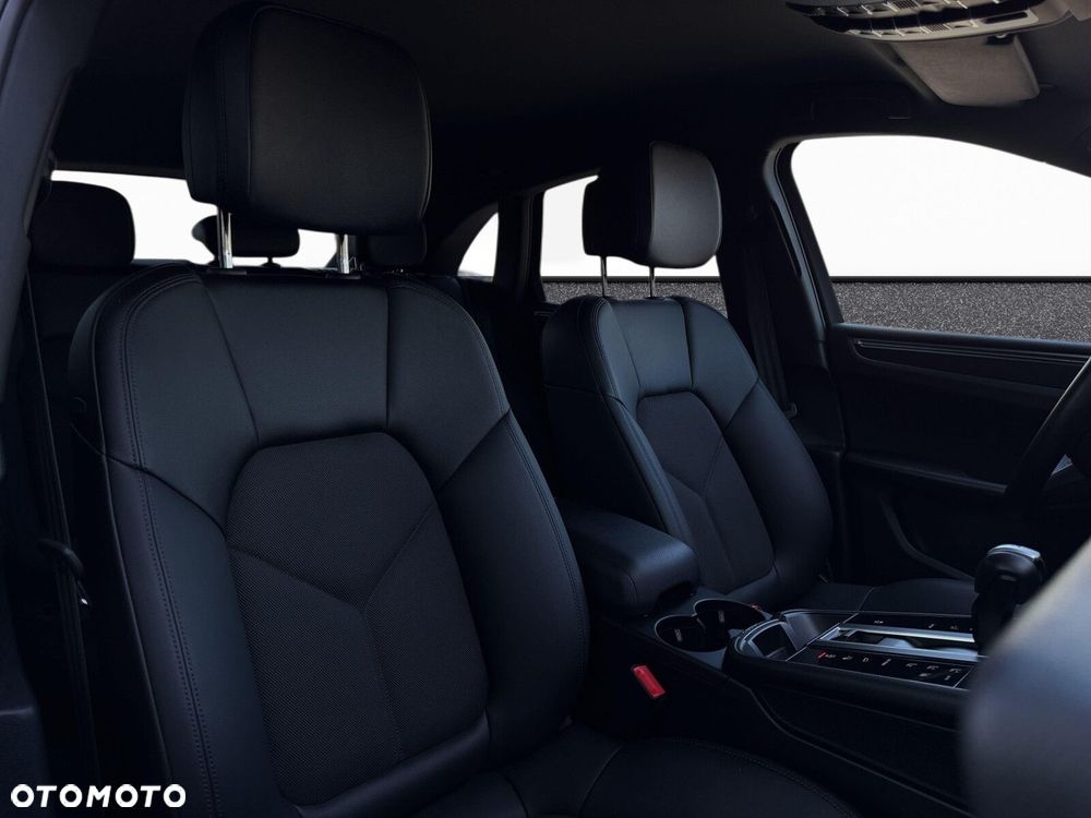 Porsche Macan - 27