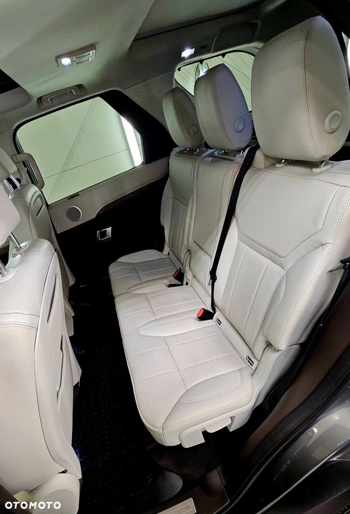 Land Rover Discovery 2.0 SD4 SE - 11