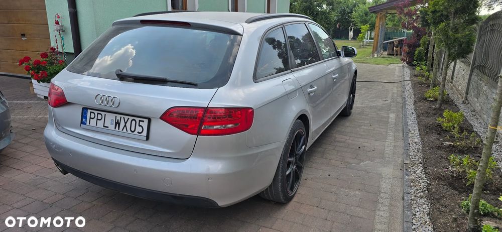 Audi A4 Avant 2.0 TDI DPF - 4