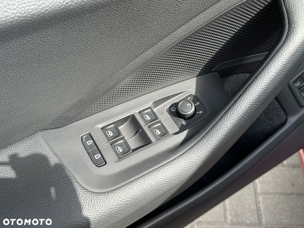 Skoda Superb 1.5 TSI Plug-in Hybrid L&K DSG - 33