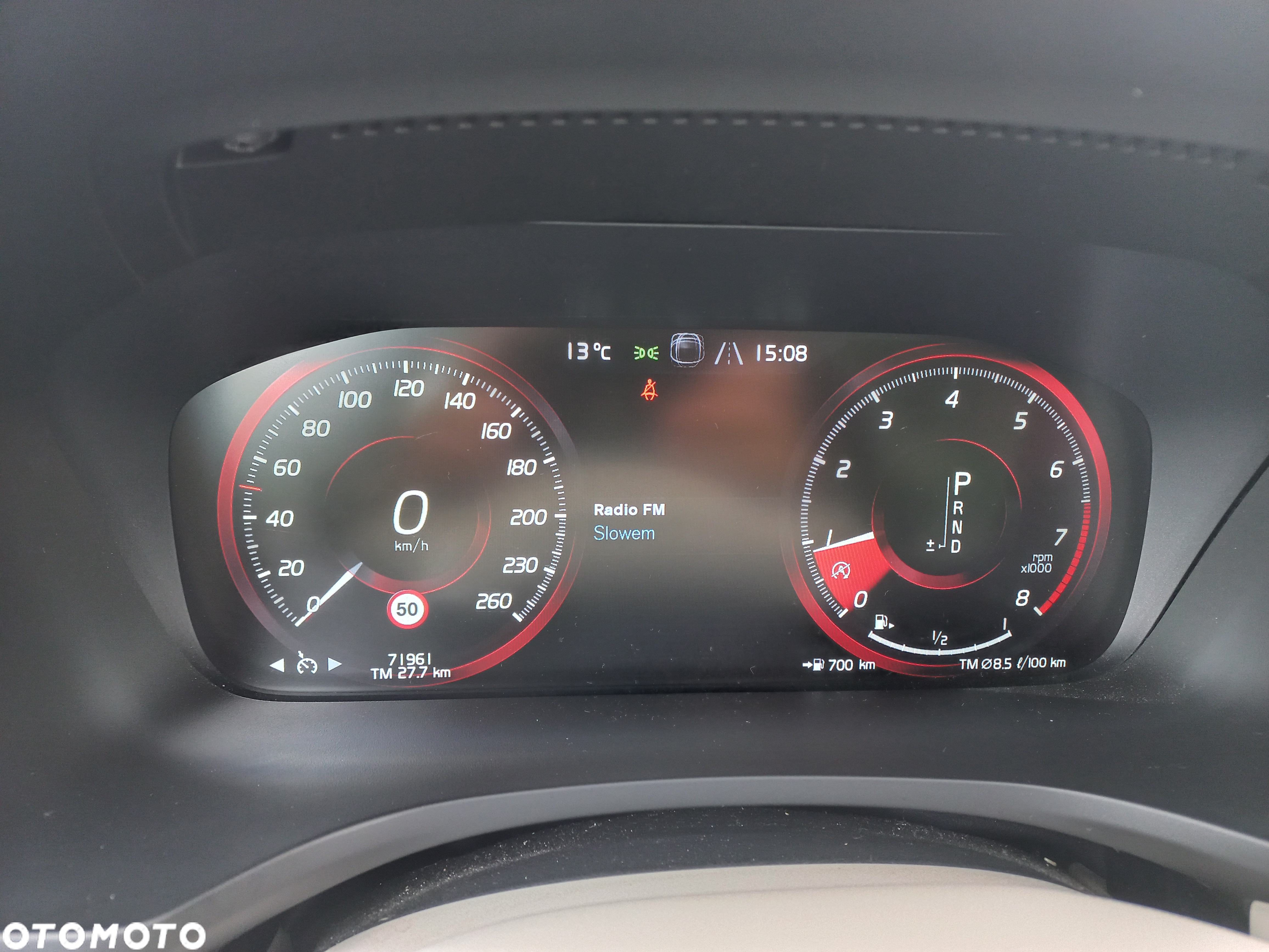 Volvo V60 T4 Momentum Pro - 19