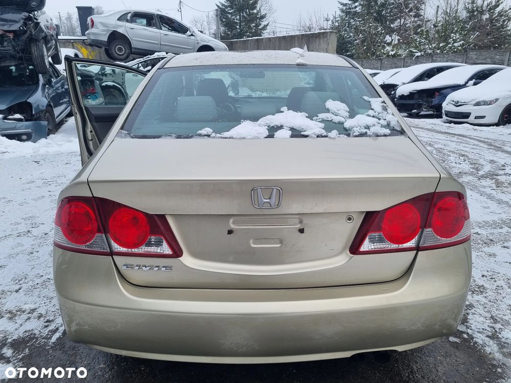 HONDA CIVIC VIII 8 06-11 2008 r. SEDAN YR-566M klapa tylna bagażnika * - 1