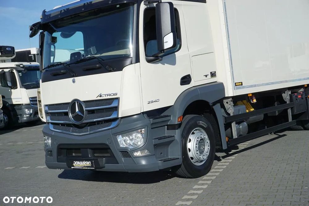 Mercedes-Benz ACTROS / 2540 / ACC / E 6 / ZESTAW PRZEJAZDOWY / CHŁODNIA + WINDA / 38 PALET - 21