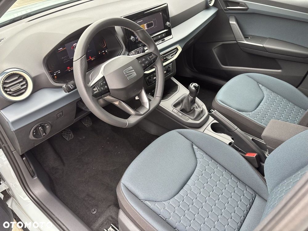 Seat Arona - 10