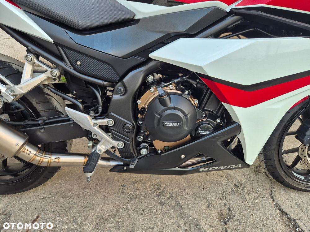 Honda CBR - 7